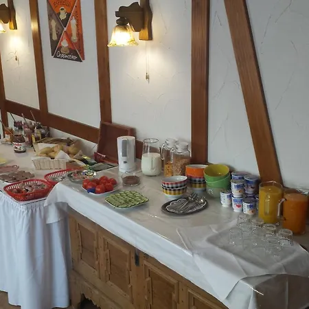 بيت ضيافة Landgasthof Zum Adler 3*